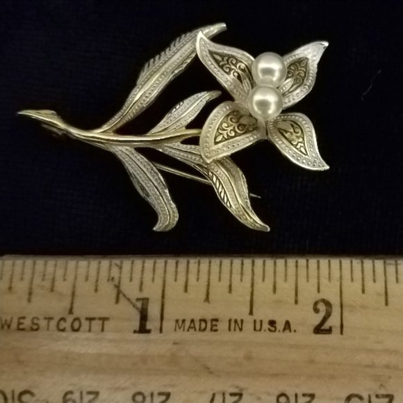 Vintage Spanish Floral Brooch - Picture 3 of 4